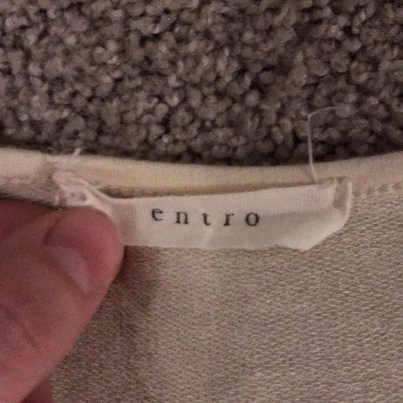 beige cross neck tee - Picture 3 of 5